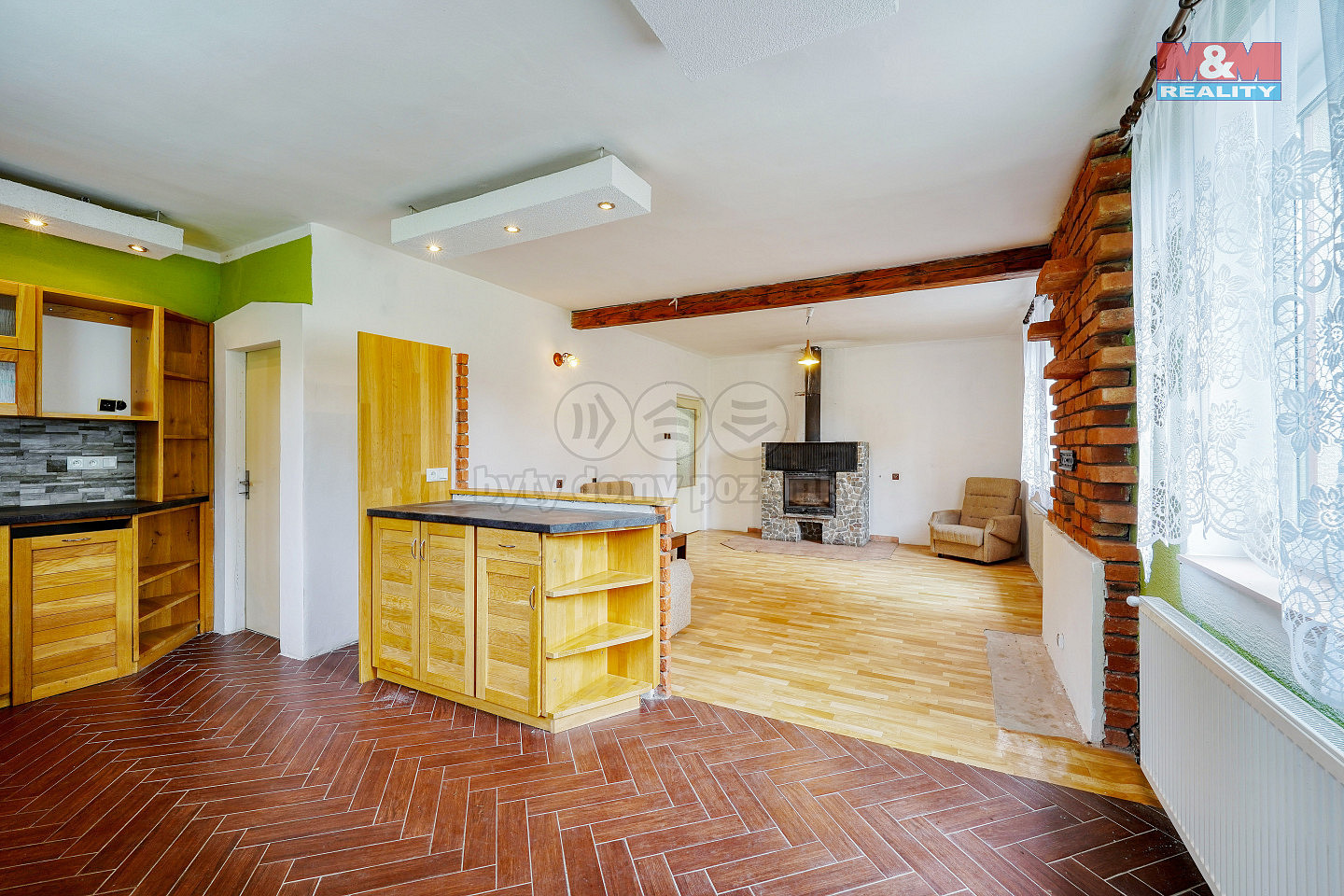 Prodej domu 203 m² s pozemkem 1 307 m² – fotografie 3