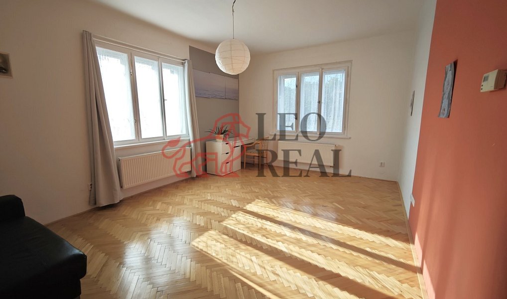 Pronájem bytu 3+1 78 m², Praha – náhled fotky 4