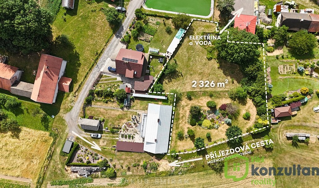 Prodej stavebního pozemku 2 326 m², Nové Město na Moravě – náhled fotky 2