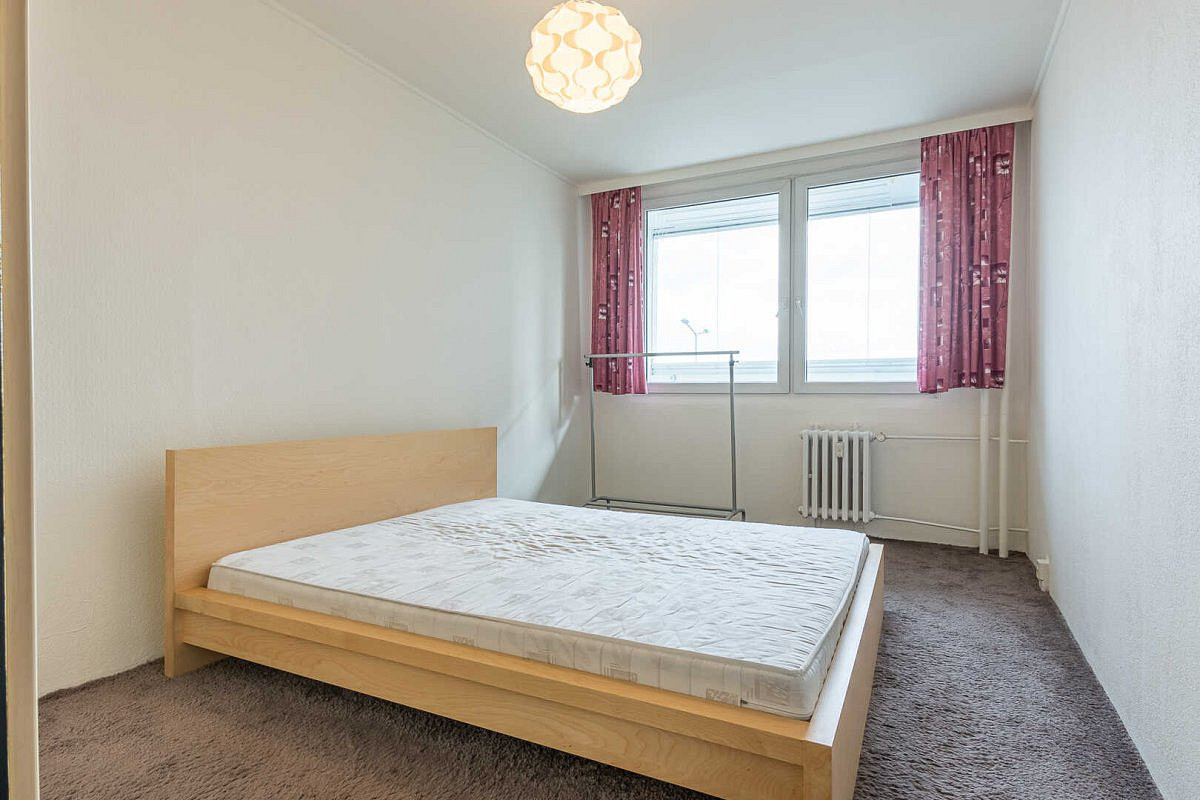 Pronájem bytu 2+kk 40 m² – fotografie 4
