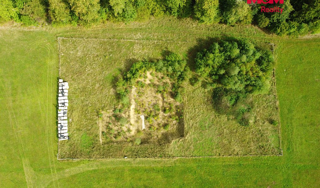 Prodej stavebního pozemku 64 409 m², Záblatí – náhled fotky 3
