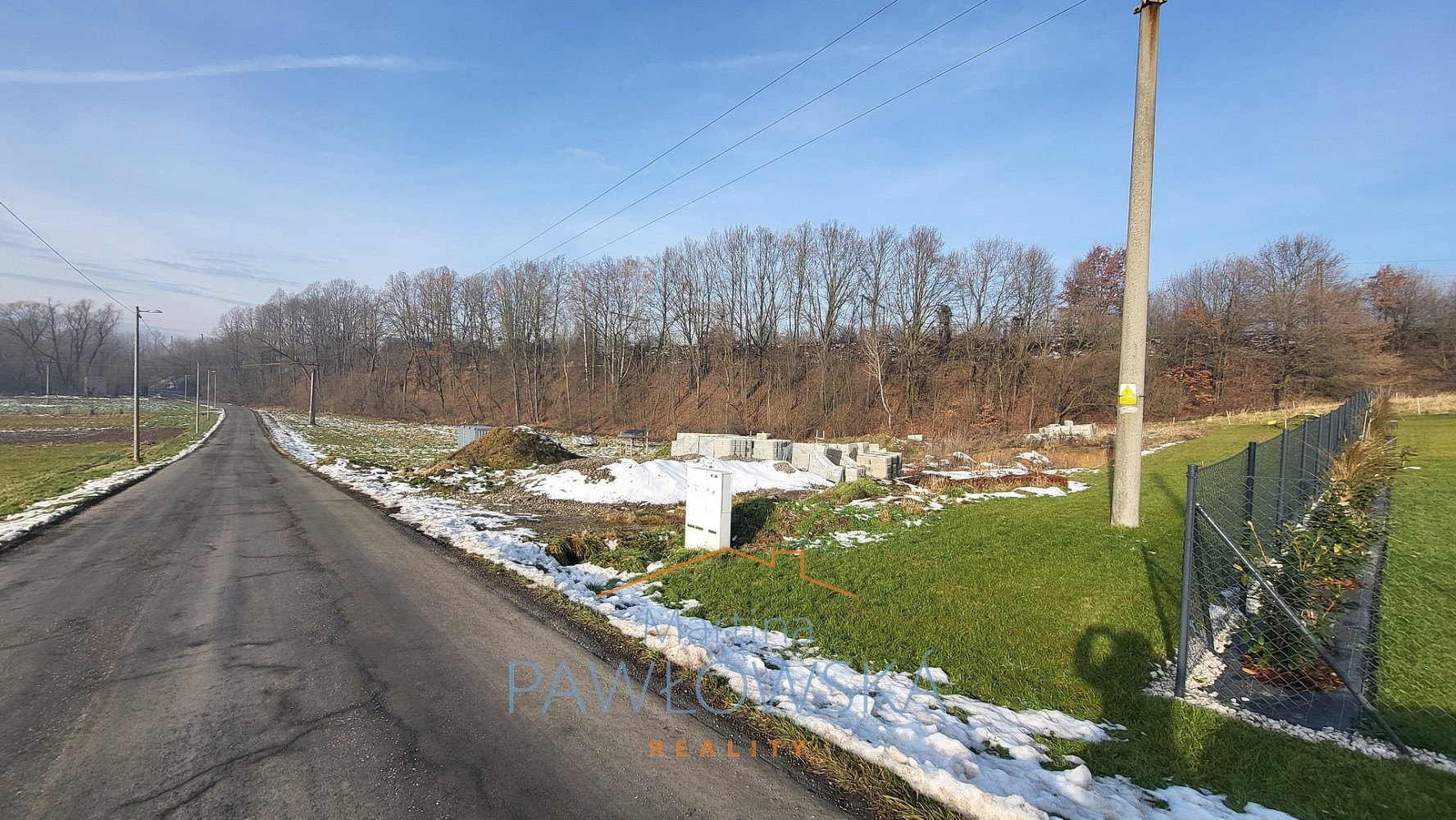 Prodej stavebního pozemku 1 801 m² – fotografie 4
