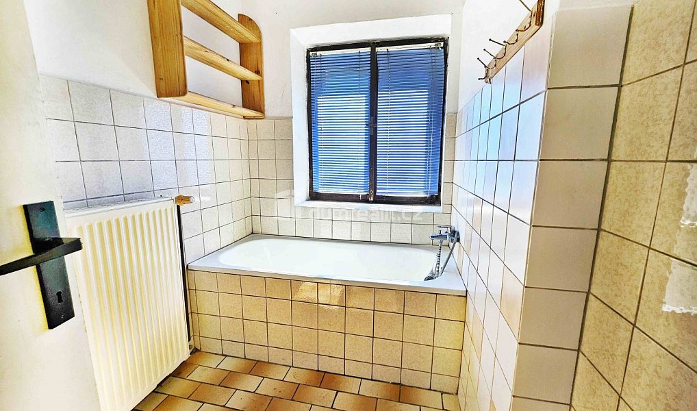 Prodej domu 135 m² s pozemkem 543 m², Prackovice nad Labem – náhled fotky 11
