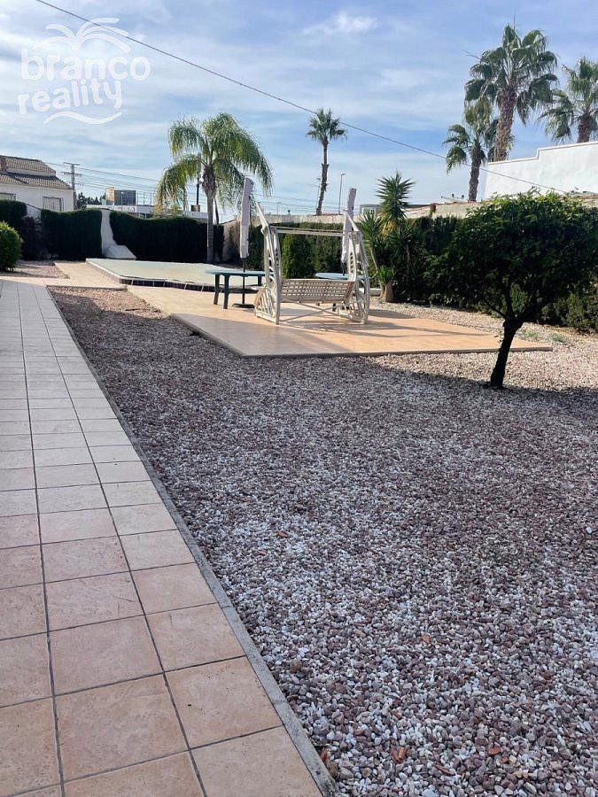 Prodej domu 202 m² s pozemkem 876 m² - Vista 4