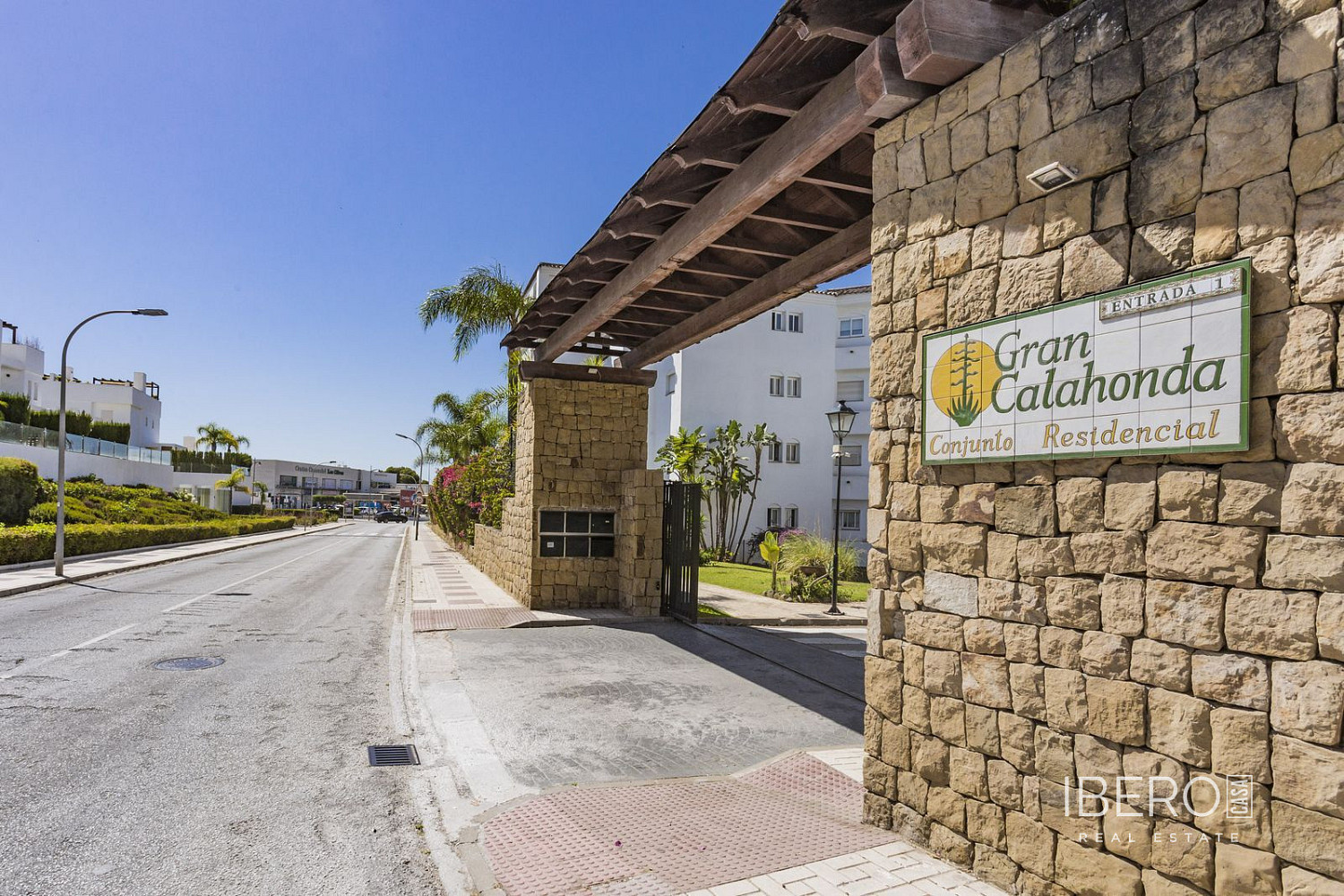 Piso 3+kk – Mijas, Urbanización Sitio de Calahonda - Vista 2