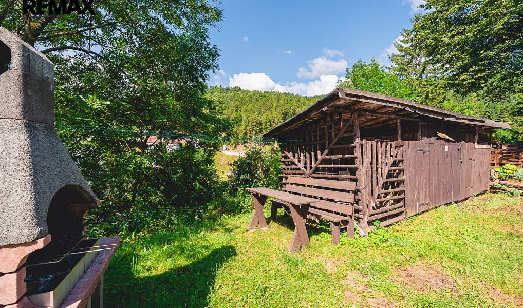 Prodej domu 269 m² s pozemkem 749 m², Jáchymov – náhled fotky 41
