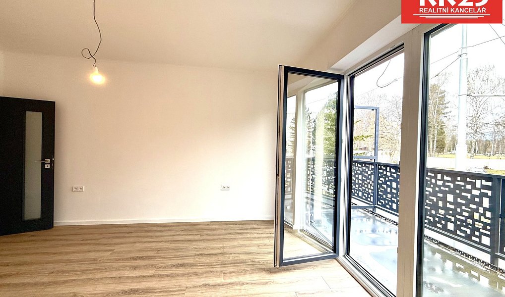 Prodej domu 200 m² s pozemkem 497 m², Velká Hleďsebe – náhled fotky 28