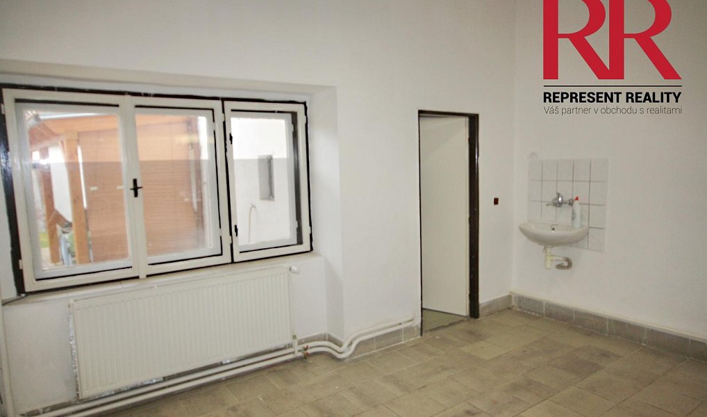 Pronájem obchodních prostor 54 m², Dobřany – náhled fotky 7
