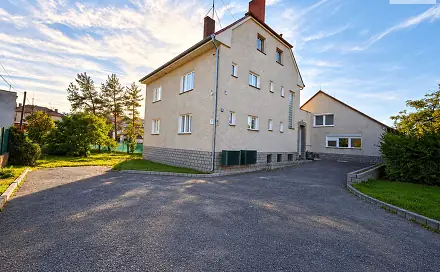Prodej domu 500 m² s pozemkem 1 139 m², Nečín, okres Příbram