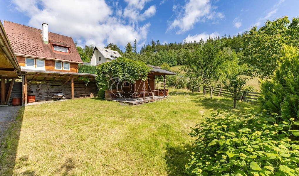 Prodej domu 115 m² s pozemkem 1 017 m², Město Albrechtice – náhled fotky 24