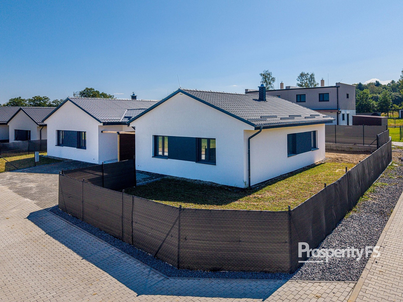 Prodej domu 97 m² s pozemkem 384 m² – fotografie 2