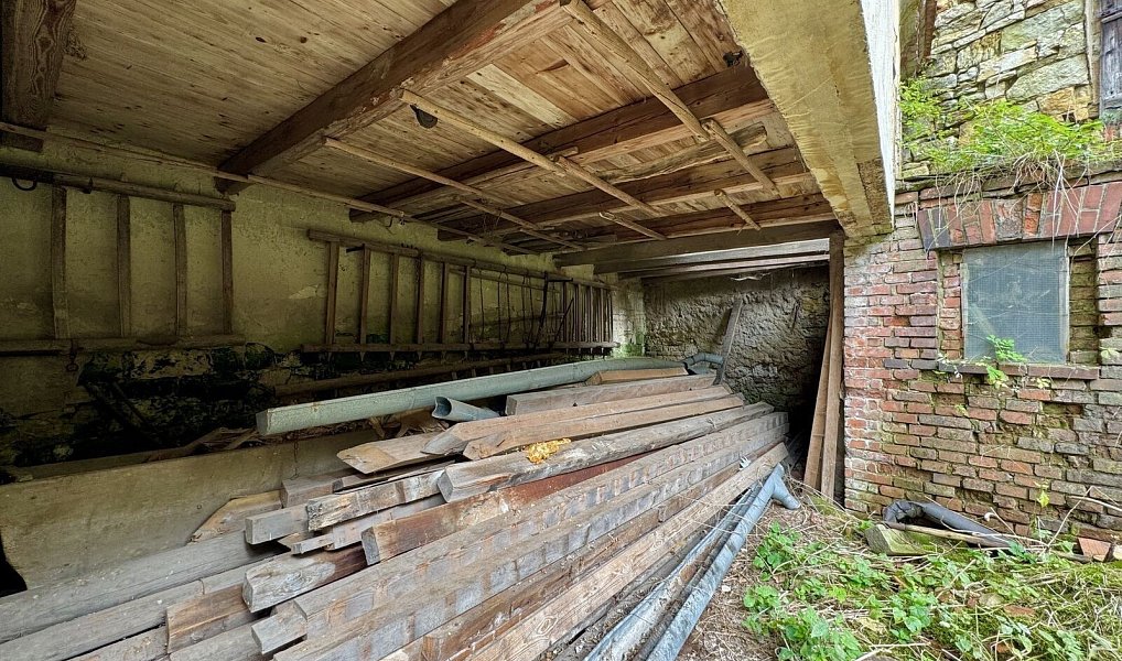 Prodej stavebního pozemku 889 m², Holedeč – náhled fotky 8