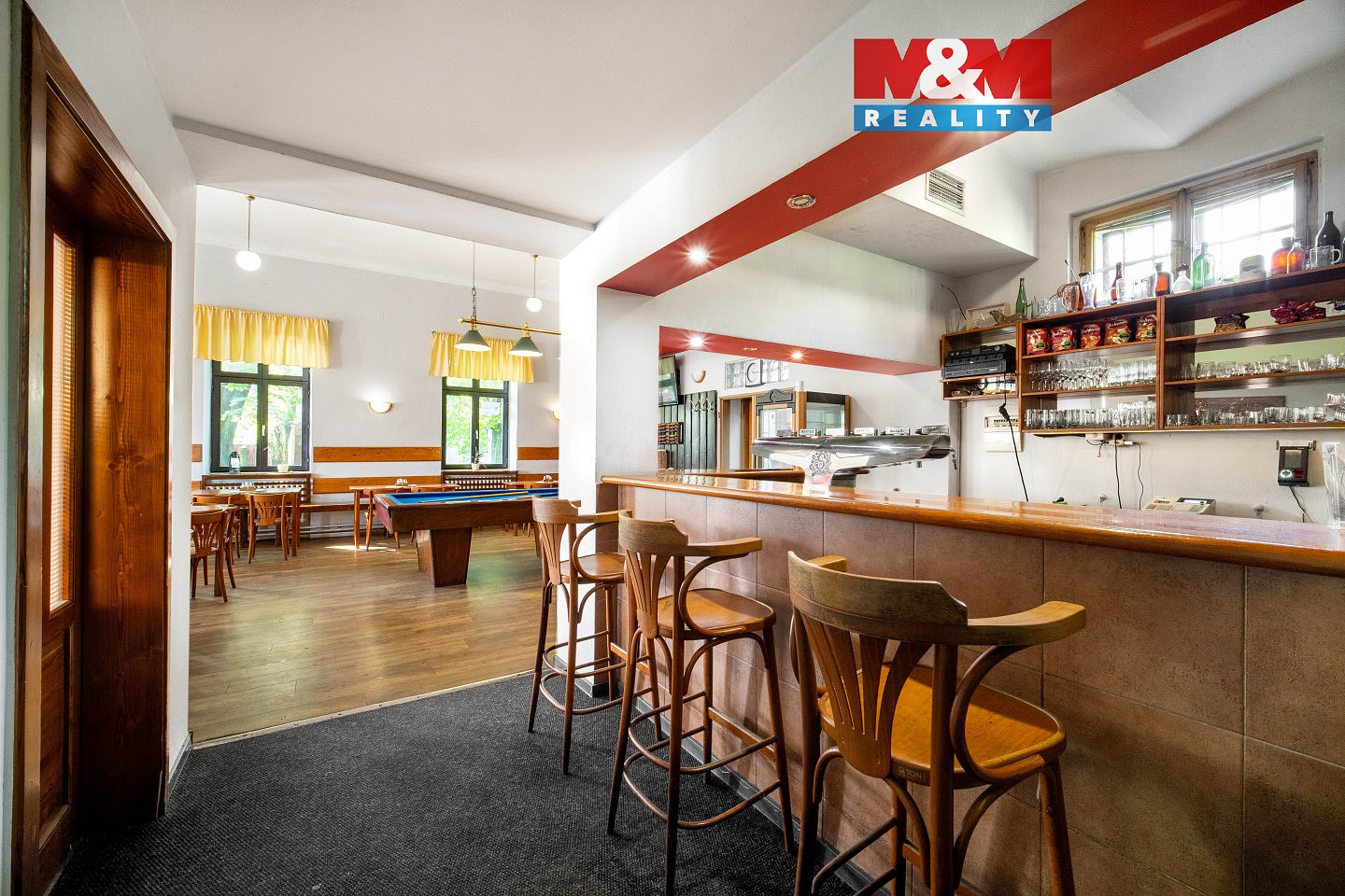 Prodej restaurace 290 m²