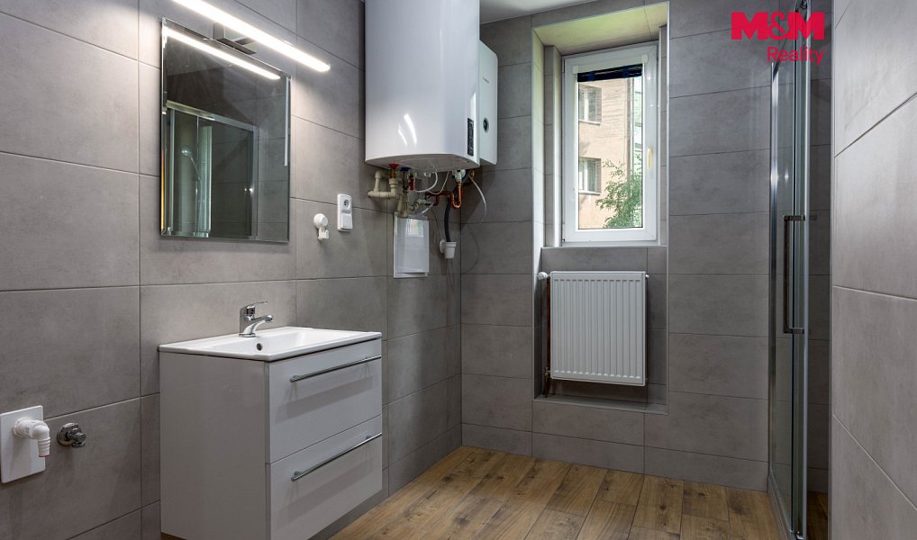 Prodej nájemního domu, činžáku 960 m², Ostrava – náhled fotky 9