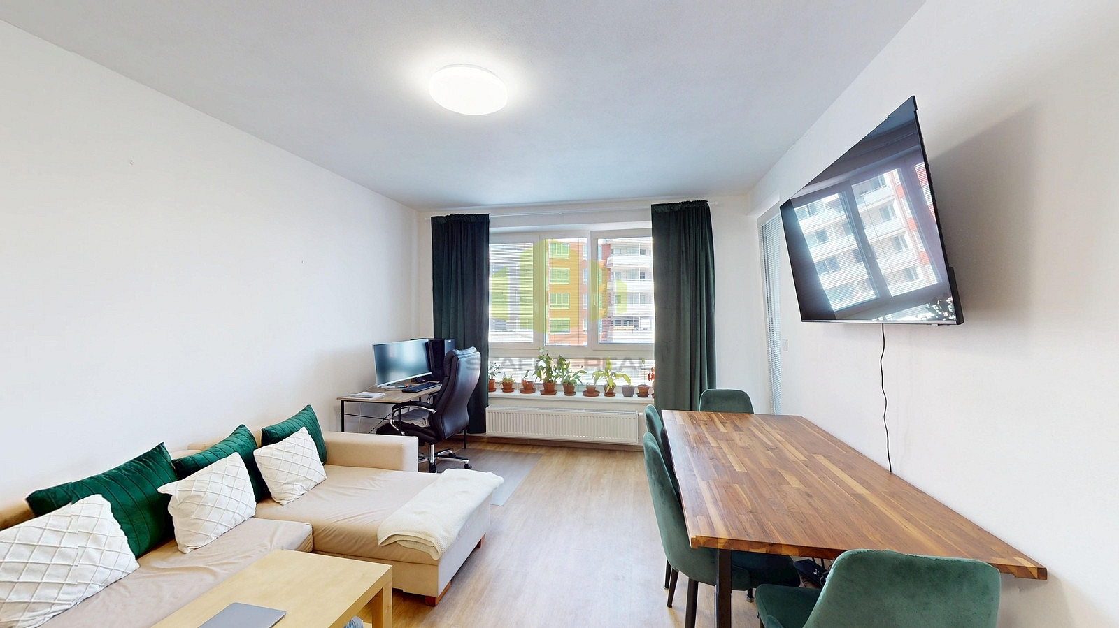 Pronájem bytu 2+kk 54 m² – pohled 6