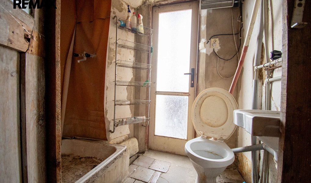 Prodej domu 216 m² s pozemkem 312 m², Liběšice – náhled fotky 18