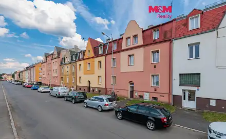 Prodej nájemního domu, činžáku 384 m², 1. máje, Karlovy Vary - Dvory