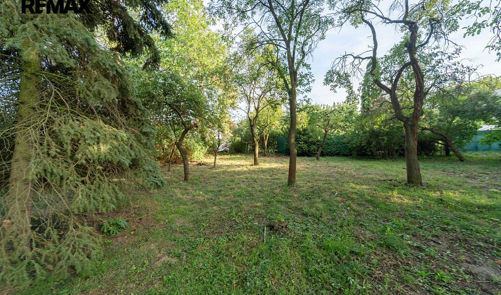 Prodej stavebního pozemku 818 m², Krakovany – náhled fotky 9