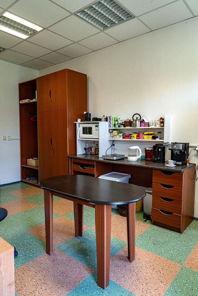 Pronájem kanceláře 33 m² — photo 4