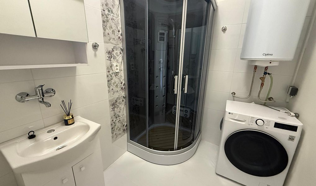 Pronájem bytu 3+1 80 m², Chomutov – náhled fotky 11