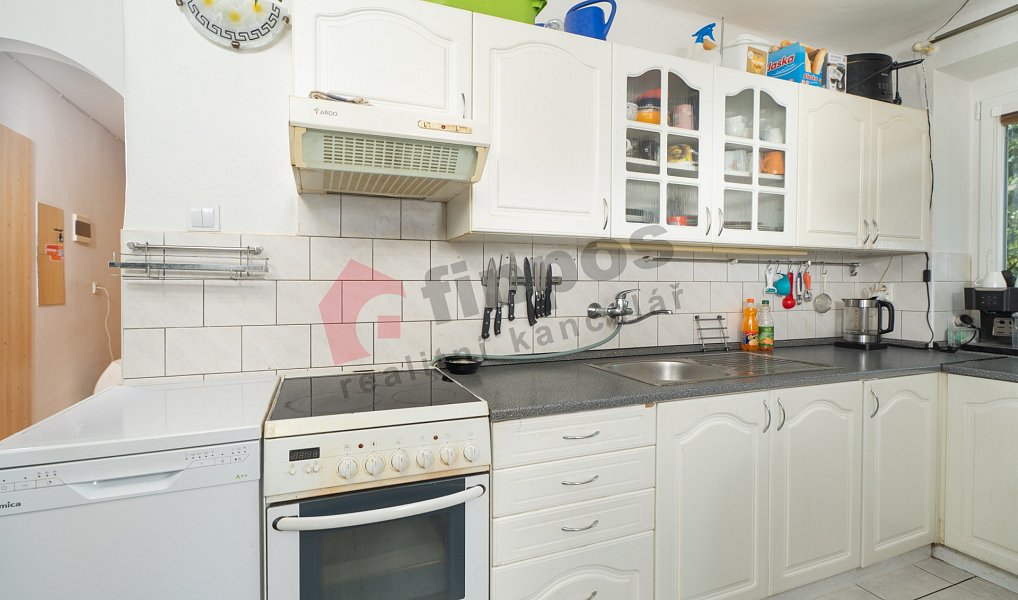Prodej bytu 3+1 88 m², Benešov – náhled fotky 2