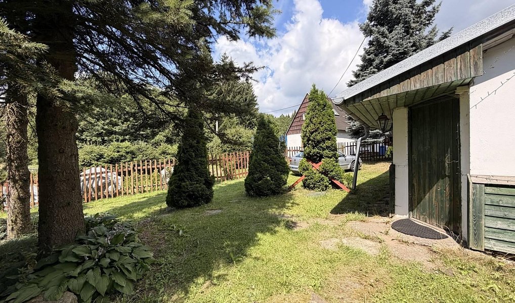 Prodej domu 200 m² s pozemkem 1 124 m², Klíny – náhled fotky 31