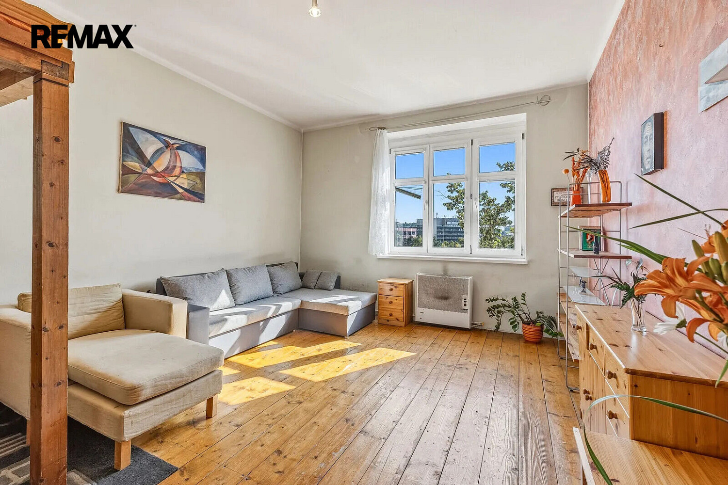 Prodej bytu 1+kk 34 m² – fotografie 2
