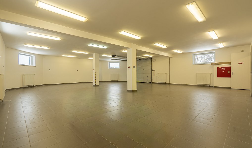 Pronájem obchodních prostor 299 m², Jičín – náhled fotky 35