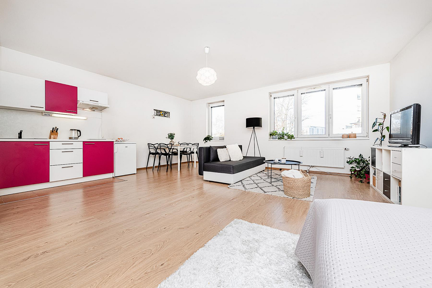 Prodej bytu 1+kk 49 m² – fotografie 2