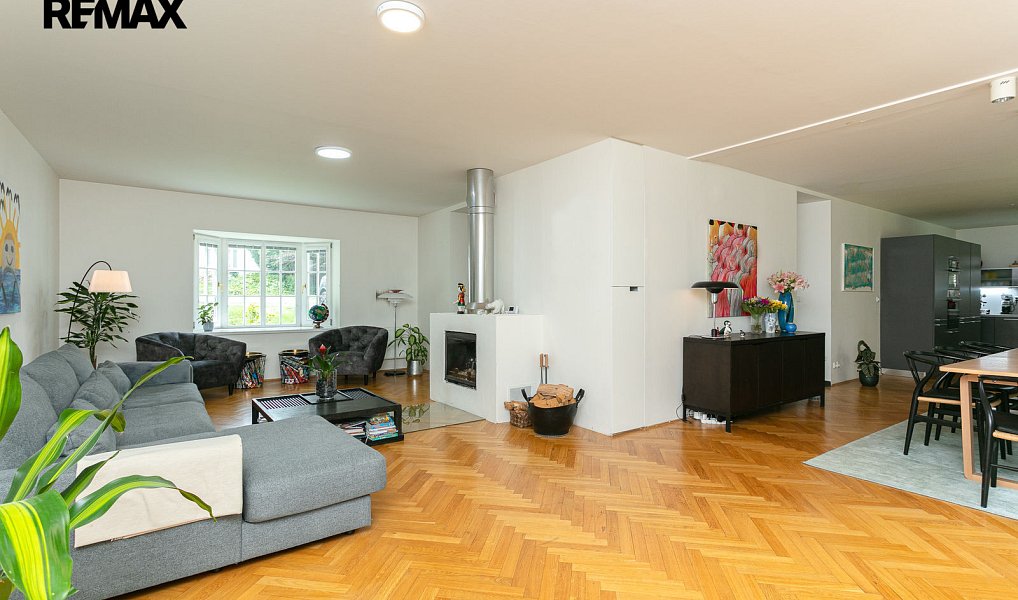Pronájem domu 302 m² s pozemkem 737 m², Praha – náhled fotky 5
