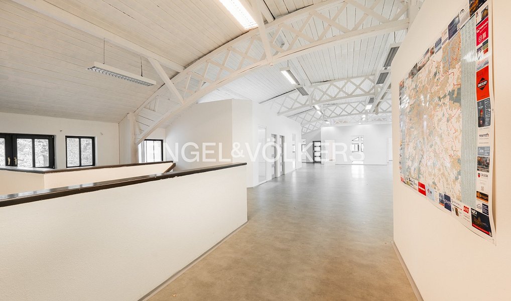 Pronájem kanceláře 849 m², Praha – náhled fotky 10