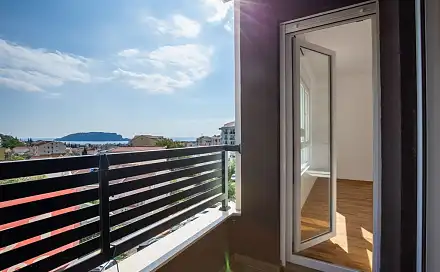 Prodej bytu 2+kk 44 m², Budva, Černá Hora