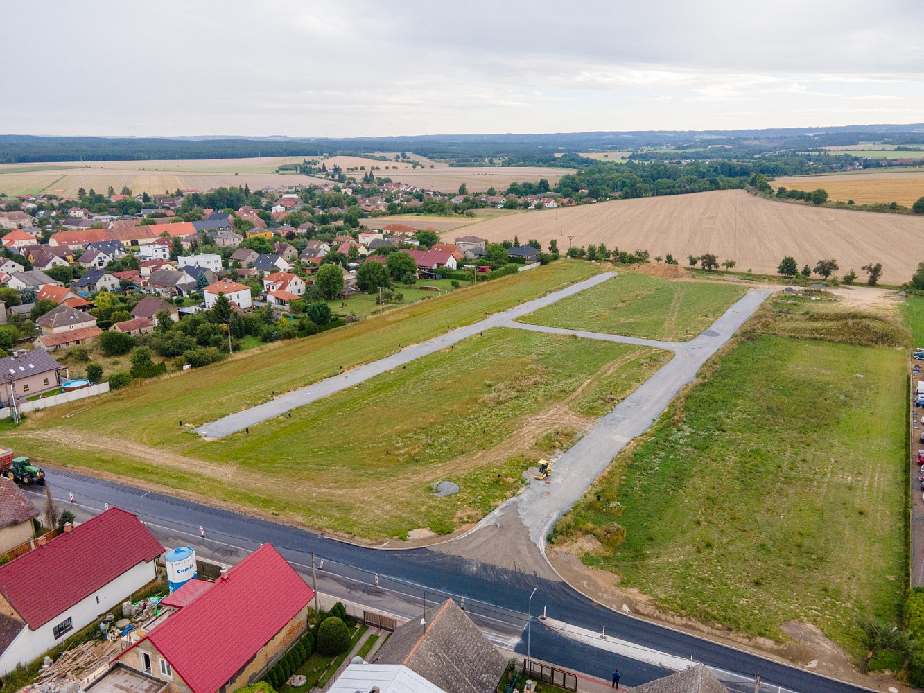 Prodej stavebního pozemku 674 m² — photo 2