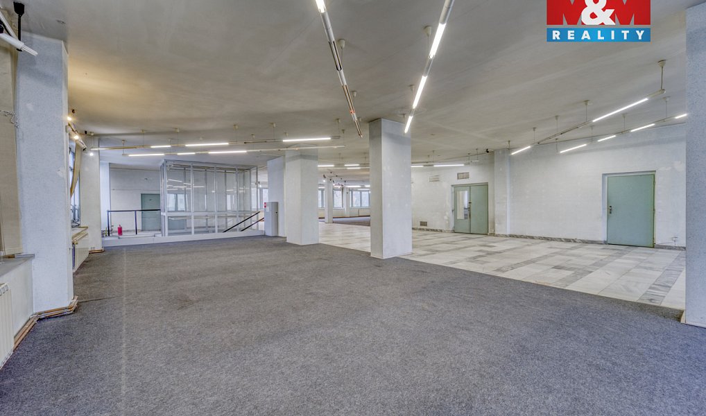 Pronájem obchodních prostor 641 m², Plzeň – náhled fotky 4