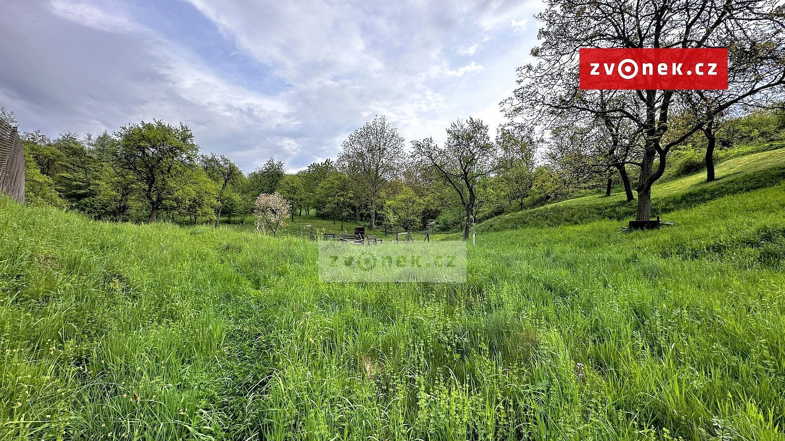 Prodej zahrady 852 m² – fotografie 5