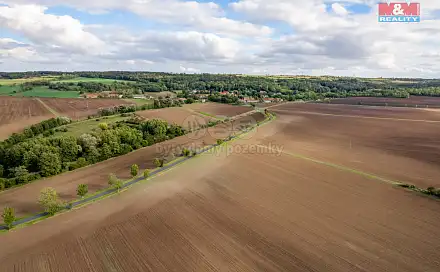 Prodej stavebního pozemku 2 067 m², Budyně nad Ohří - Vrbka, okres Litoměřice