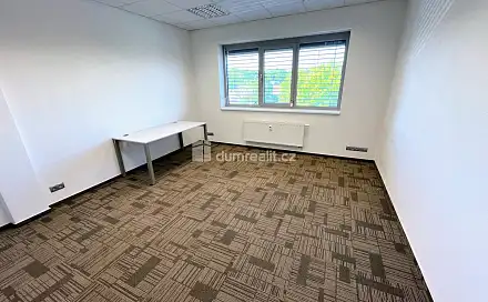 Pronájem kanceláře 20 m², Stojanova, Uherské Hradiště