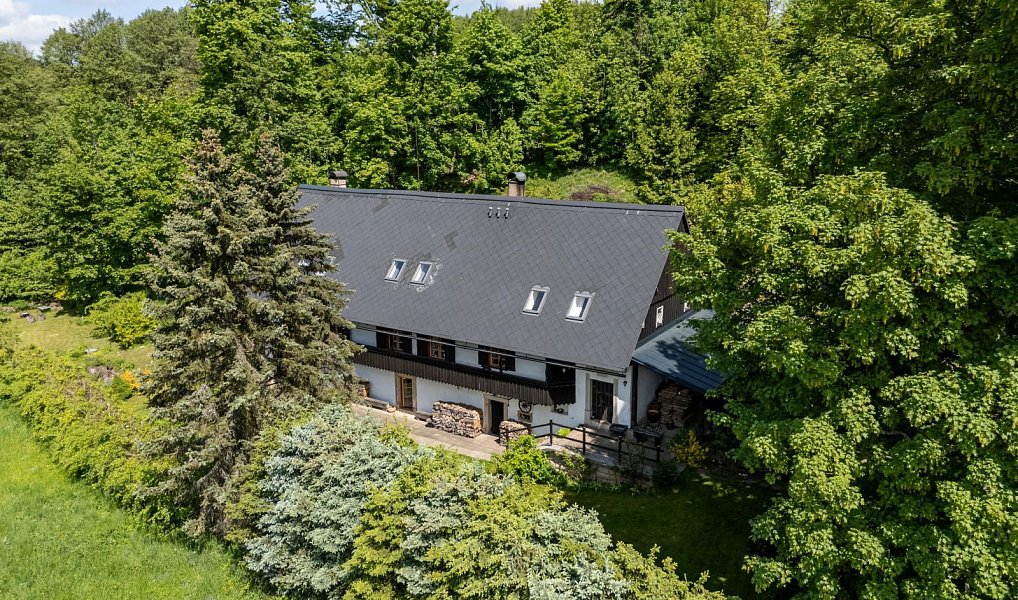 Prodej domu 265 m² s pozemkem 1 648 m², Šimonovice – náhled fotky 20