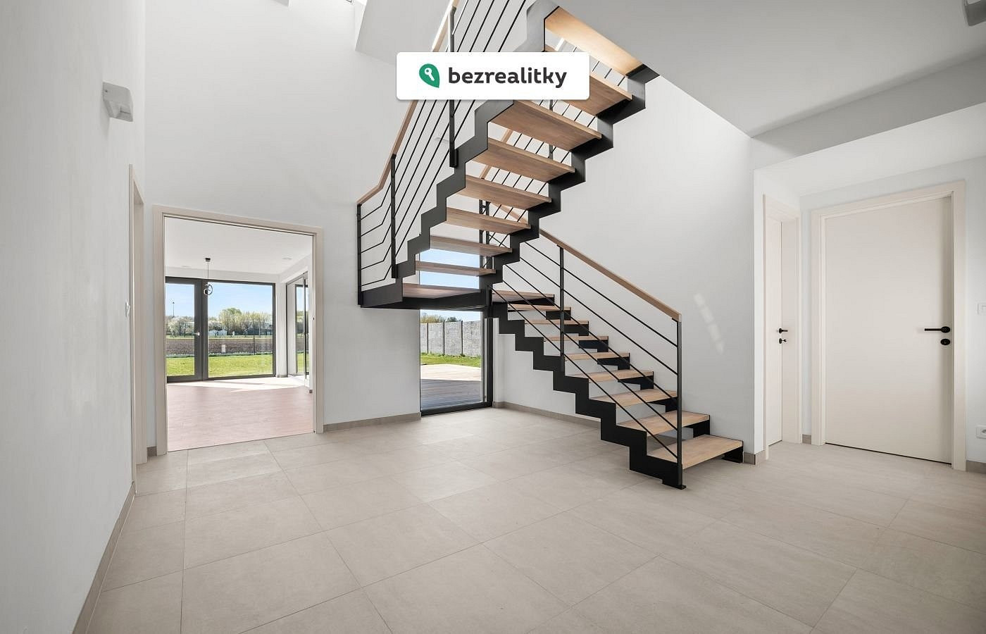 Prodej domu 180 m² s pozemkem 675 m² – fotografie 4