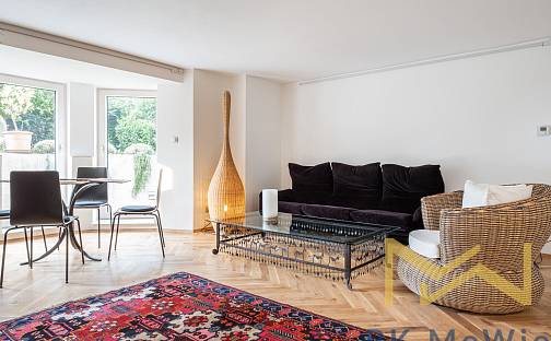 Pronájem bytu 3+kk 70 m², Hradešínská, Praha 10 - Vinohrady