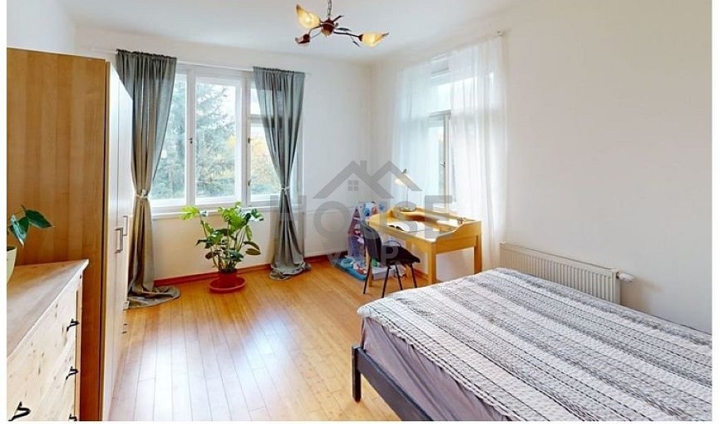 Prodej domu 240 m² s pozemkem 8 000 m², Velvary – náhled fotky 9