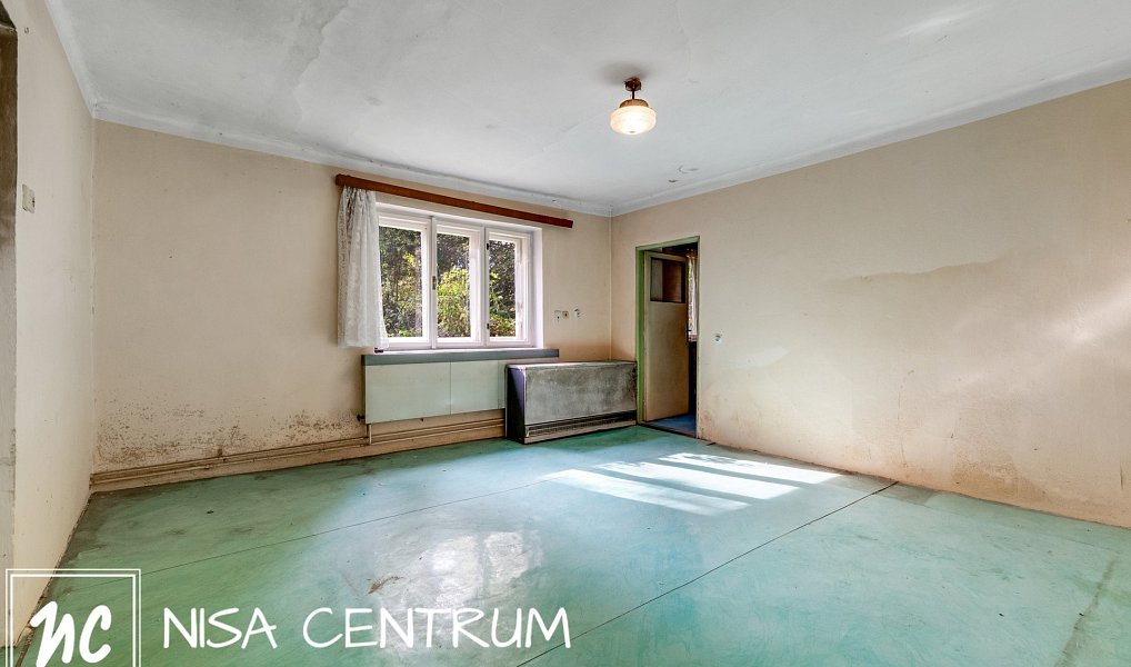 Prodej domu 200 m² s pozemkem 2 650 m², Hlavice – náhled fotky 11