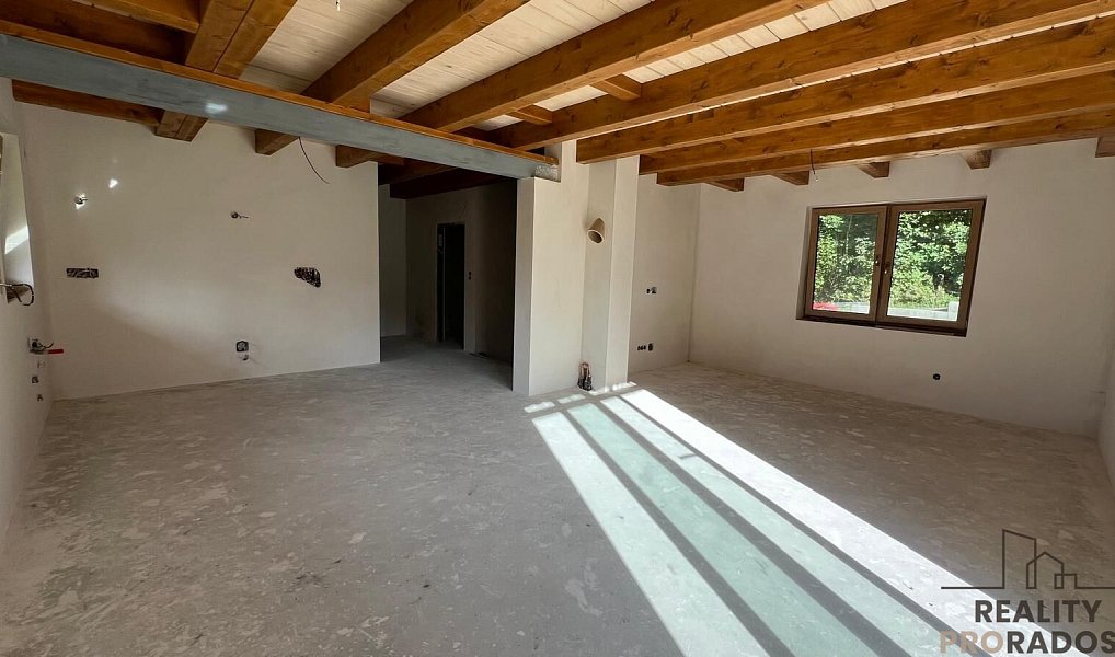 Prodej domu 177 m² s pozemkem 1 118 m², Písek – náhled fotky 13