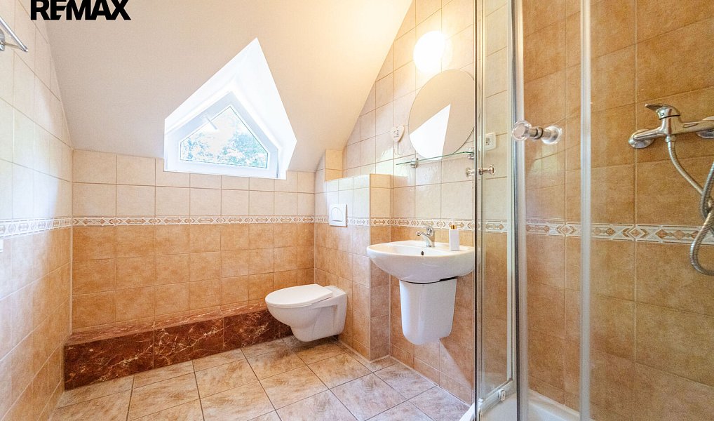 Prodej chaty/chalupy 166 m² s pozemkem 173 m², Dolní Moravice – náhled fotky 31
