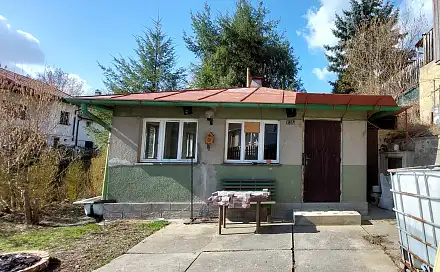 Prodej chaty/chalupy 37 m² s pozemkem 148 m², Plzeň - Lhota