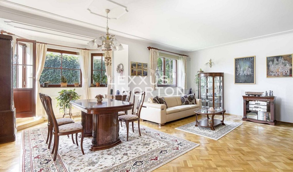 Prodej domu 316 m² s pozemkem 1 084 m², Úhonice – náhled fotky 7