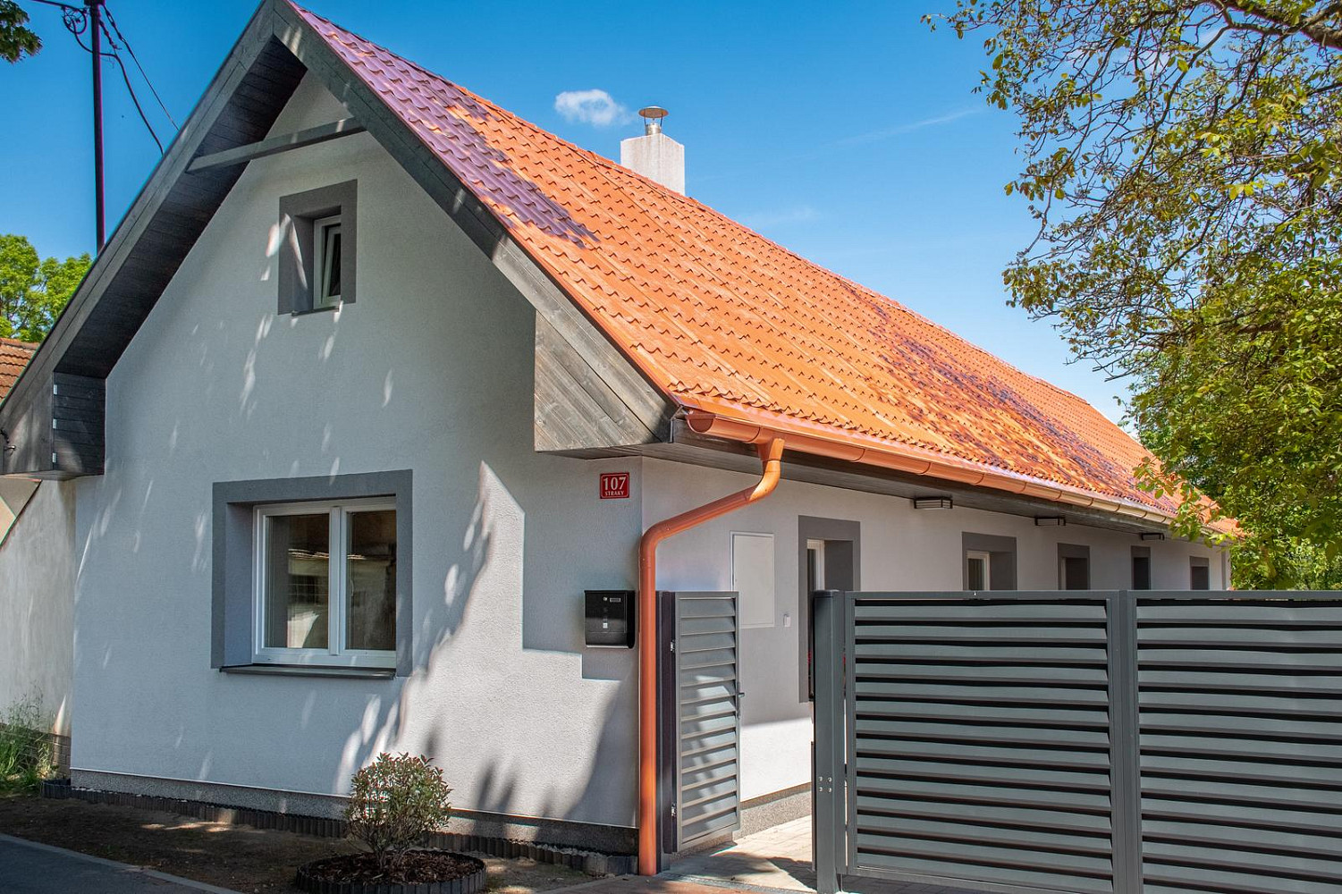 Prodej domu 71 m² s pozemkem 596 m², Straky