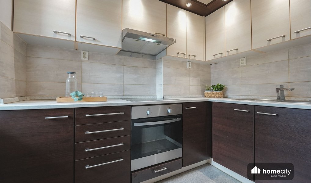 Pronájem bytu 3+kk 75 m², Pardubice – náhled fotky 2