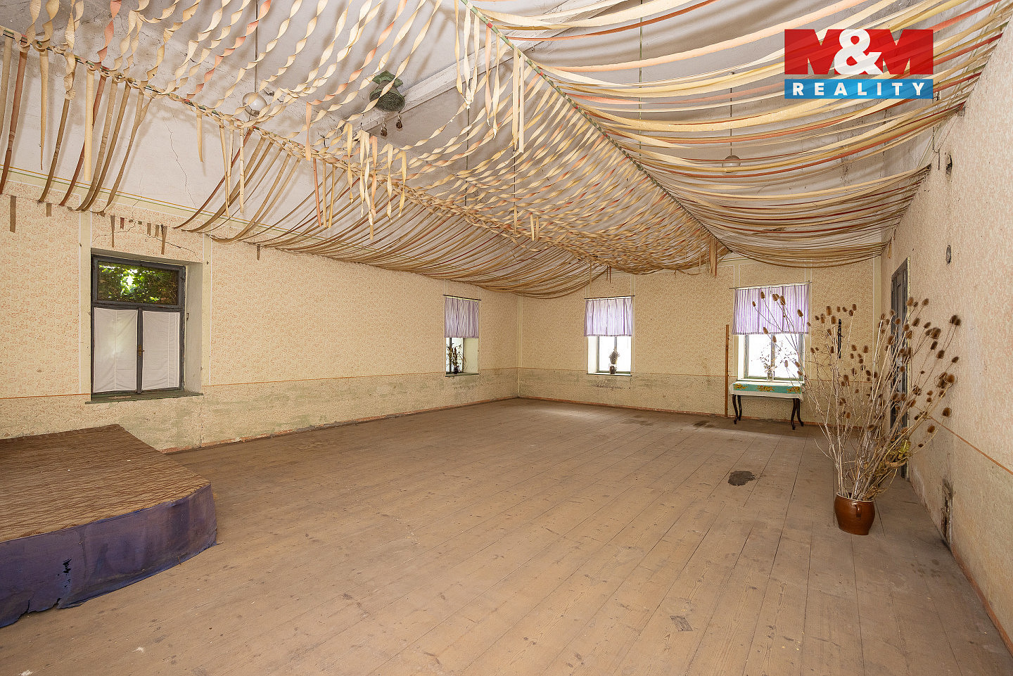 Prodej domu 330 m² s pozemkem 43 267 m² — photo 5