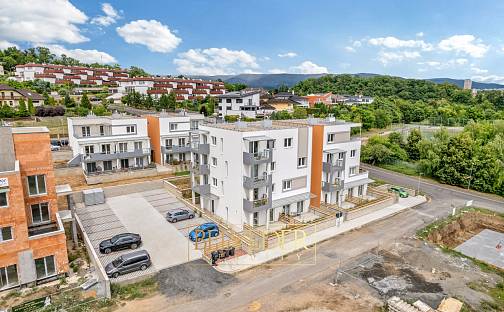 Prodej bytu 2+kk 73 m², Albrechtova, Teplice